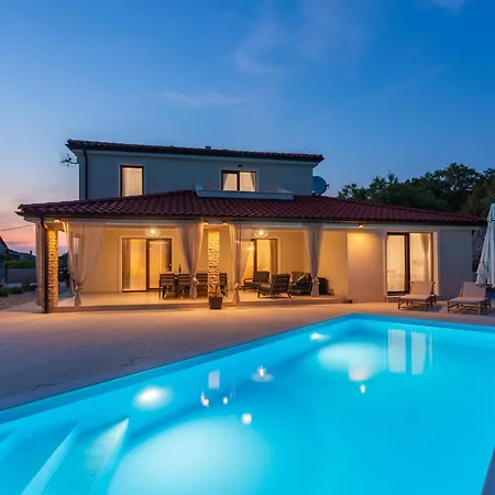 Villa Loni *