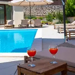 Villa Loni Bajčići